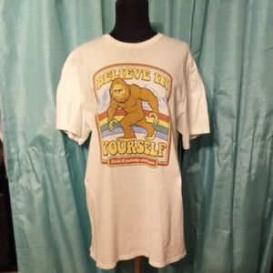 Cream Graphic Short Sleeve Tee